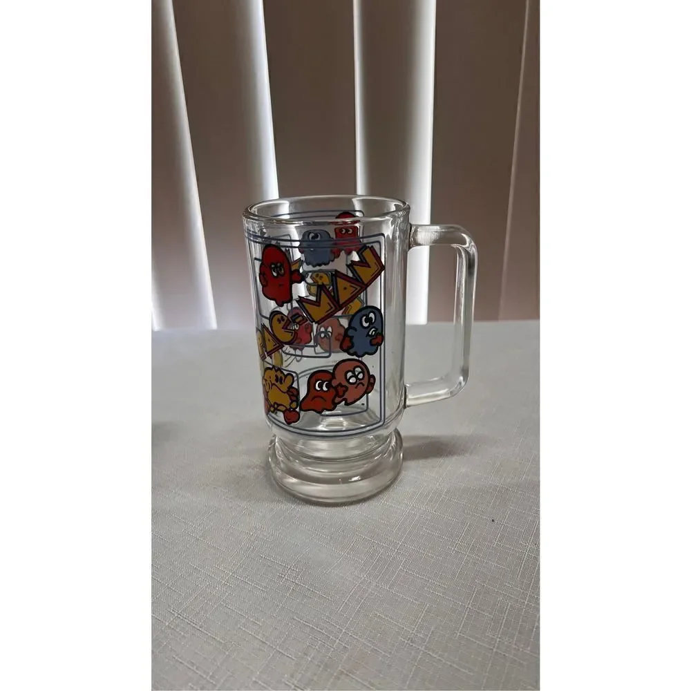 MIDWAY HOUZE PAC MAN GLASS MUG VIDEO GAME